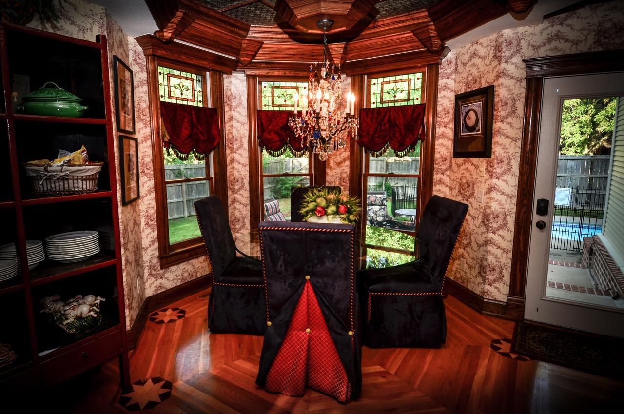 The Victoria Bed & Breakfast Bentonville Ngoại thất bức ảnh