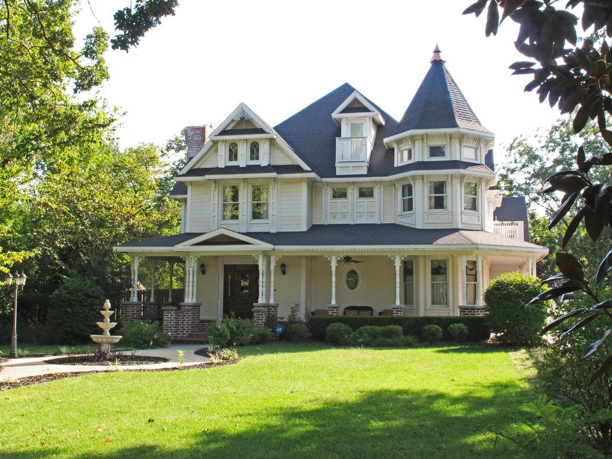The Victoria Bed & Breakfast Bentonville Ngoại thất bức ảnh