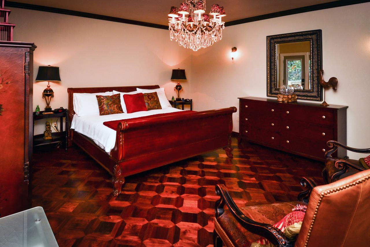 The Victoria Bed & Breakfast Bentonville Ngoại thất bức ảnh