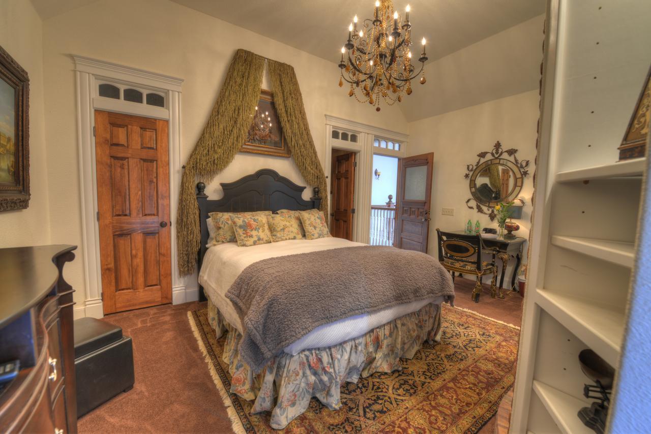 The Victoria Bed & Breakfast Bentonville Ngoại thất bức ảnh