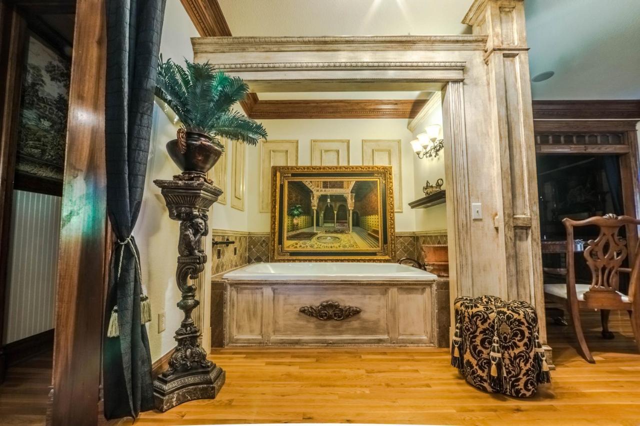 The Victoria Bed & Breakfast Bentonville Ngoại thất bức ảnh